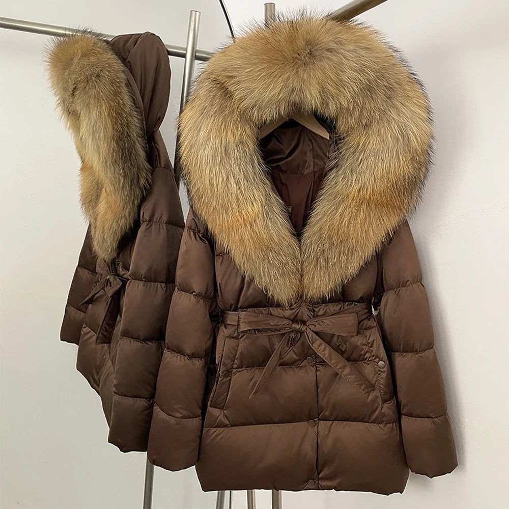 Damen Daunenjacke mit Kapuze, Pelzbesatz und Gürtel