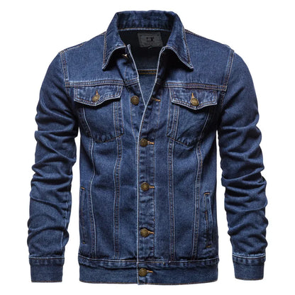 Men's denim jacket with a regular fit and buttons