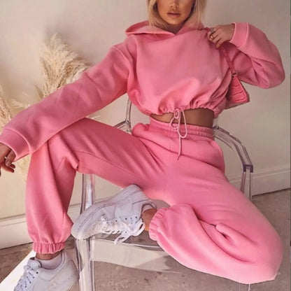 Women's Two-Piece Lounge Set – Fashionable Hoodie & Jogging Pants for Leisure and Everyday Use