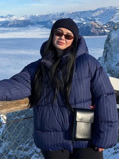 Damen Pufferjacke gestreift mit Kapuze Schwarz
