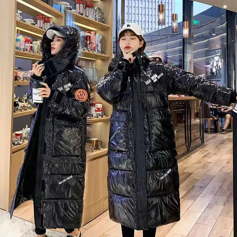 Langer glänzender Winter-Puffer-Mantel mit Kapuze Damen