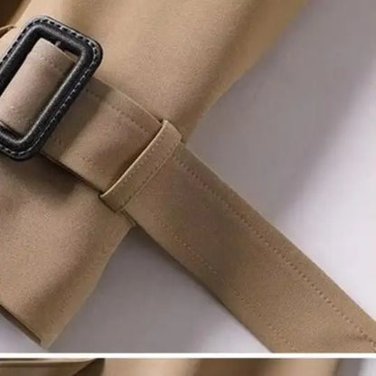 Eleganter Damen Trenchcoat mit Gürtel und Doppelreiher, langer Mantel für Übergang