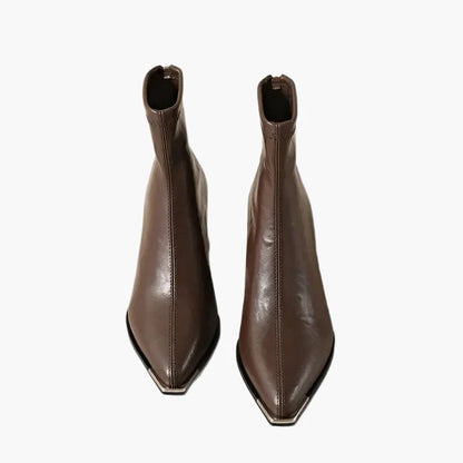 Women's ankle boots with block heel – fashionable autumn & winter boots for versatile outfits