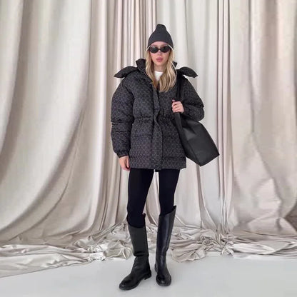Damen Steppjacke mit Kapuze und Kordelzug, kurzer Schnitt, warmes Material