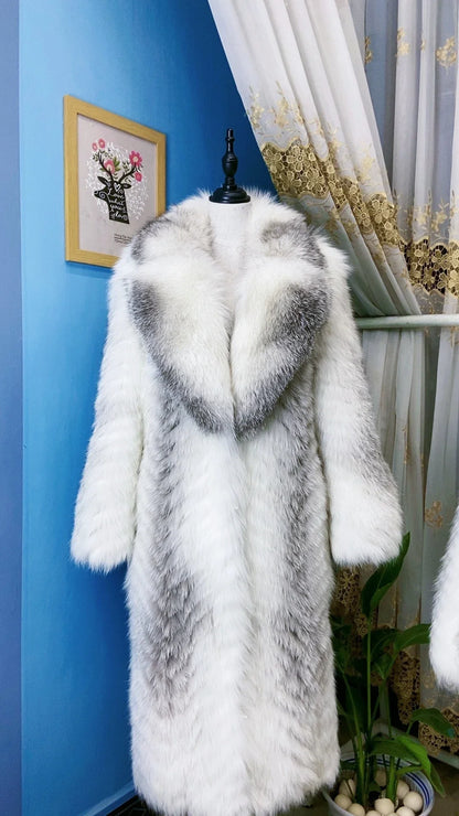 Long women's faux-fur coat with chevron pattern, warm winter coat