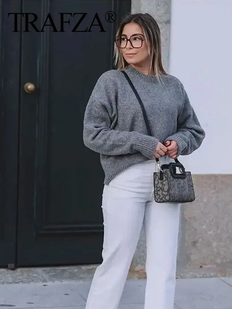 Women's Crew Neck Long-Sleeve Knit Sweater Ribbed Cuffs