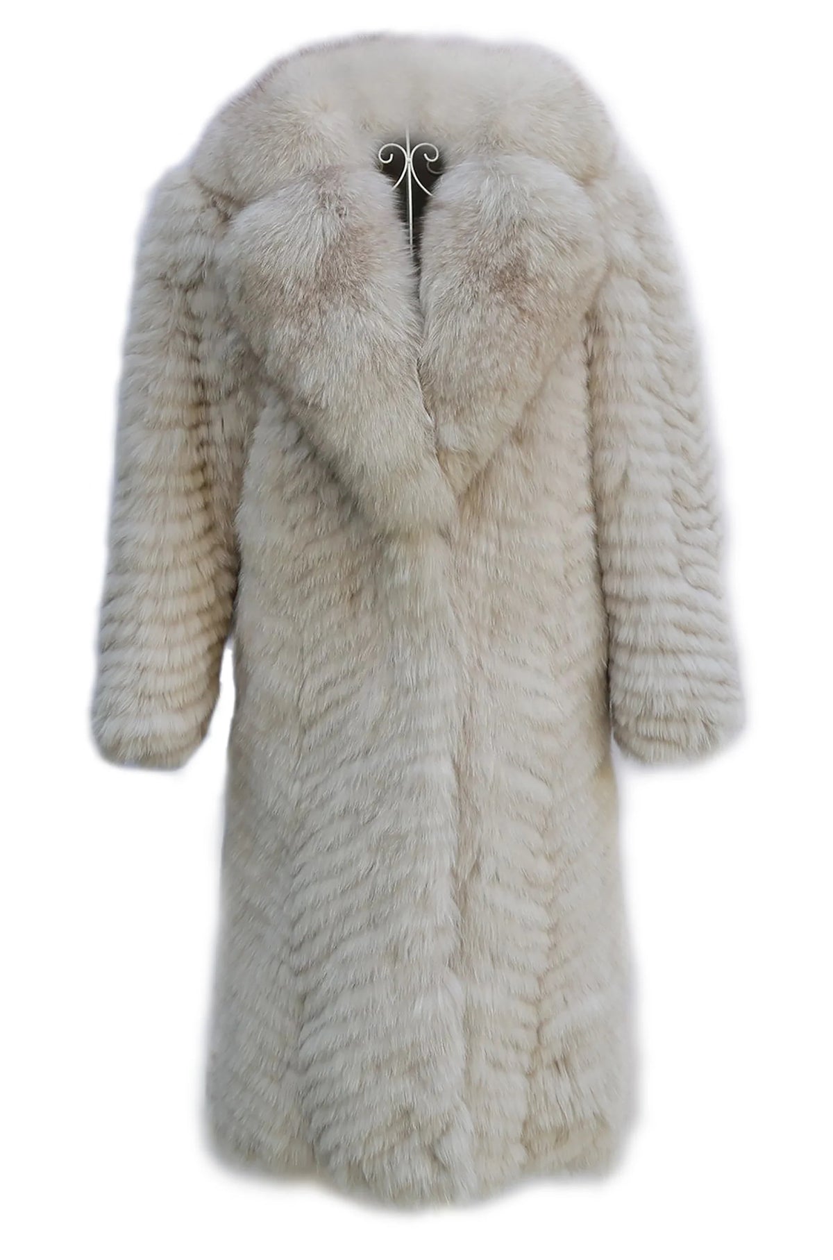 Long women's faux-fur coat with chevron pattern, warm winter coat