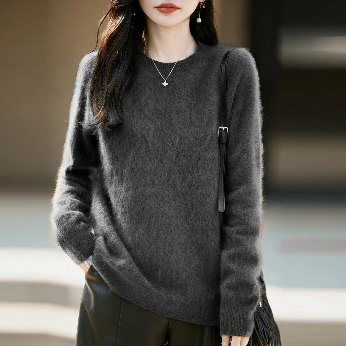 Women's soft fine-knit crew-neck long-sleeve sweater