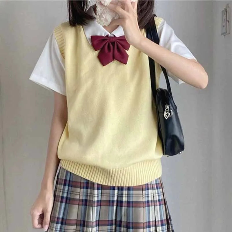 Women's knitted vest V-neck sleeveless ribbed hem