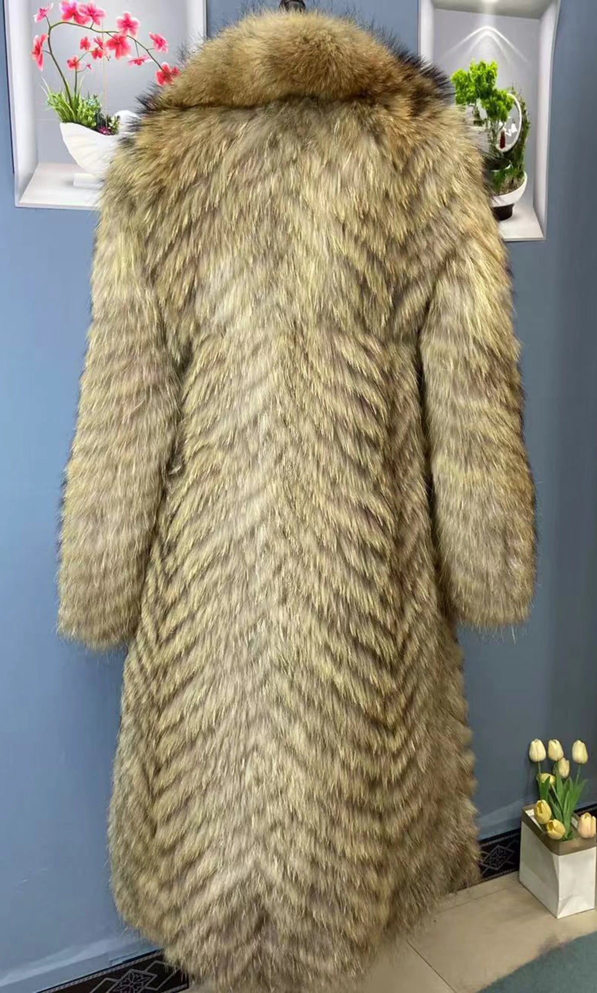 Long women's faux-fur coat with chevron pattern, warm winter coat