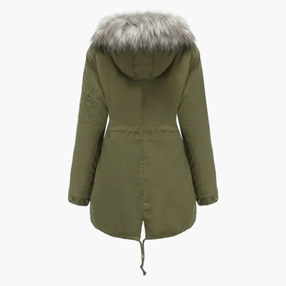 Women's winter parka with hood and faux fur – fashionable outdoor jacket for cold days