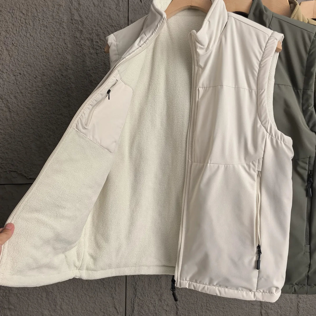 Men's winter vest, stand-up collar, quilted, zip-up, sleeveless