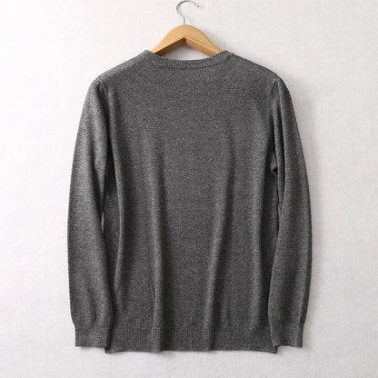 Unisex crew-neck sweater, long sleeves, fine knit, in black, gray, or brown
