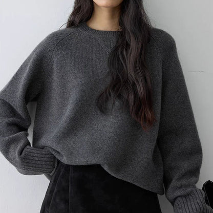 Women's Oversized Crew-Neck Long-Sleeve Knit Sweater