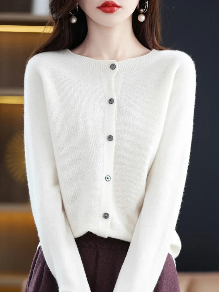 Women's crew-neck knitted cardigan with button placket, long-sleeve