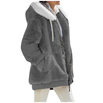 Teddy-Fleece Jacke mit Kapuze und Reißverschluss