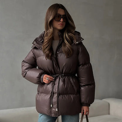 Women's quilted jacket with hood, drawstring waist, short and warm