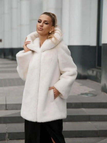 Damen Kurzmantel mit Kapuze Plüsch-Optik Winter