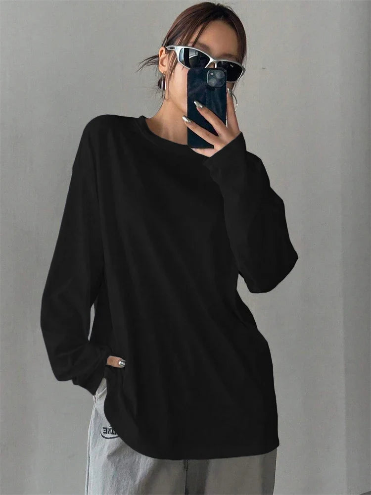 Women's oversized long-sleeve shirt, crew neck, black and white basic long-sleeve top