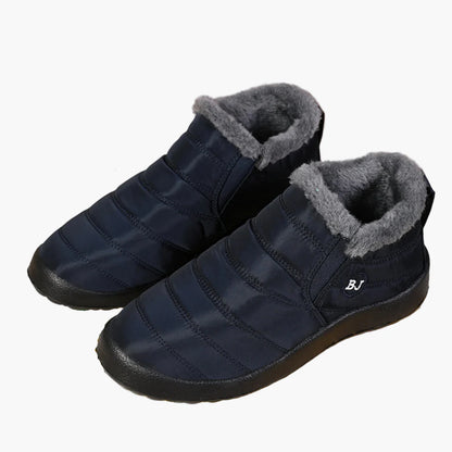Men's Winter Slippers with Warm Lining – Waterproof Outdoor Slippers for Home and Garden