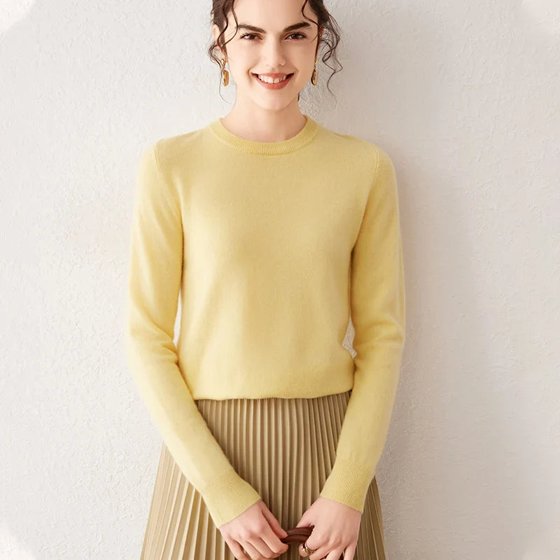 Women's crew-neck long-sleeve basic knitted sweater, cozy pullover