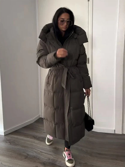 Long women's quilted coat with belt - Dark brown/Black with/without hood