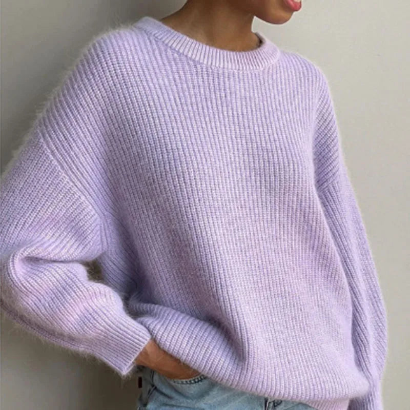 Women's oversized ribbed crew-neck knit sweater