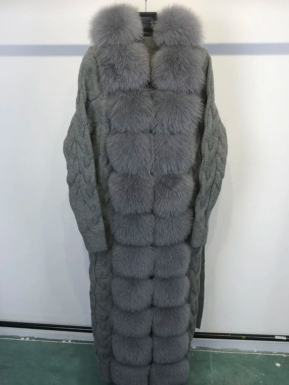 Long Knit Cardigan with Faux Fur Trim and Cable-Knit Pattern in Purple