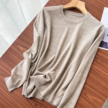 Women's fine-knit crew-neck long-sleeve basic sweater