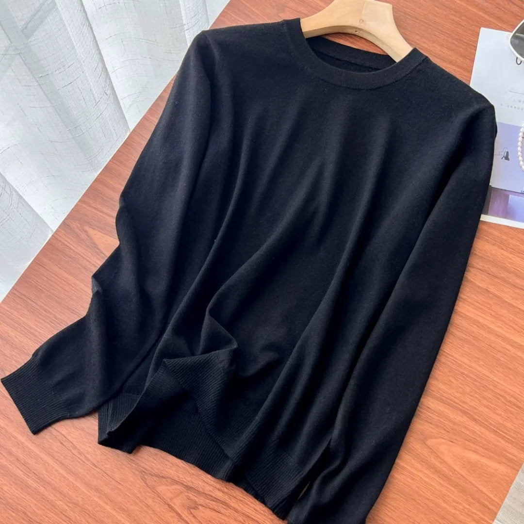 Women's fine-knit crew-neck long-sleeve basic sweater