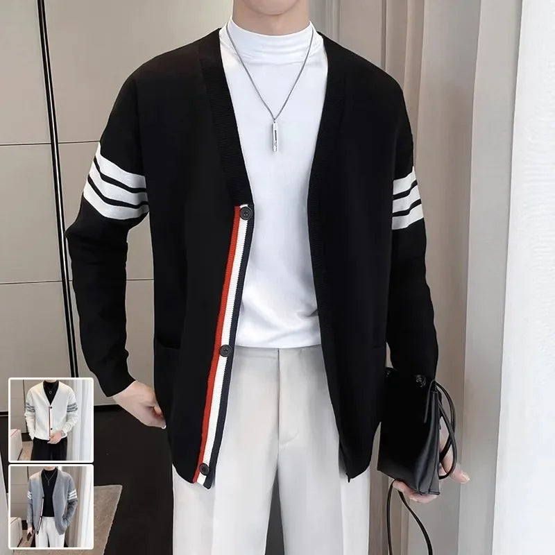 Men's V-neck cardigan with striped pattern