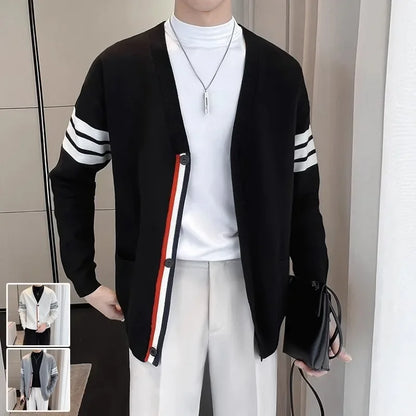 Men's V-neck cardigan with striped pattern