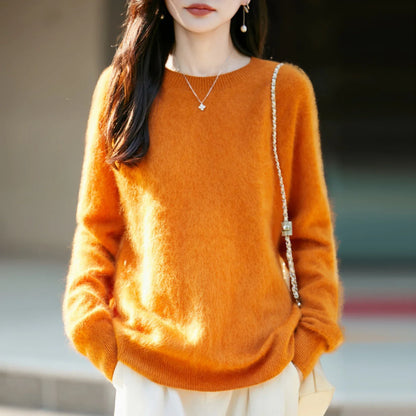 Women's soft fine-knit crew-neck long-sleeve sweater