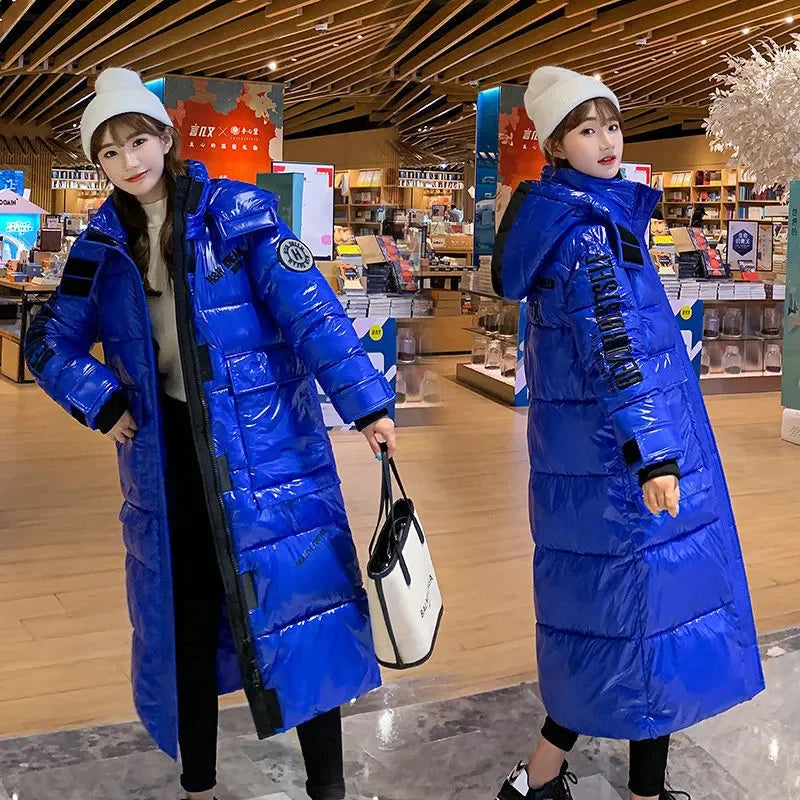 Langer glänzender Winter-Puffer-Mantel mit Kapuze Damen