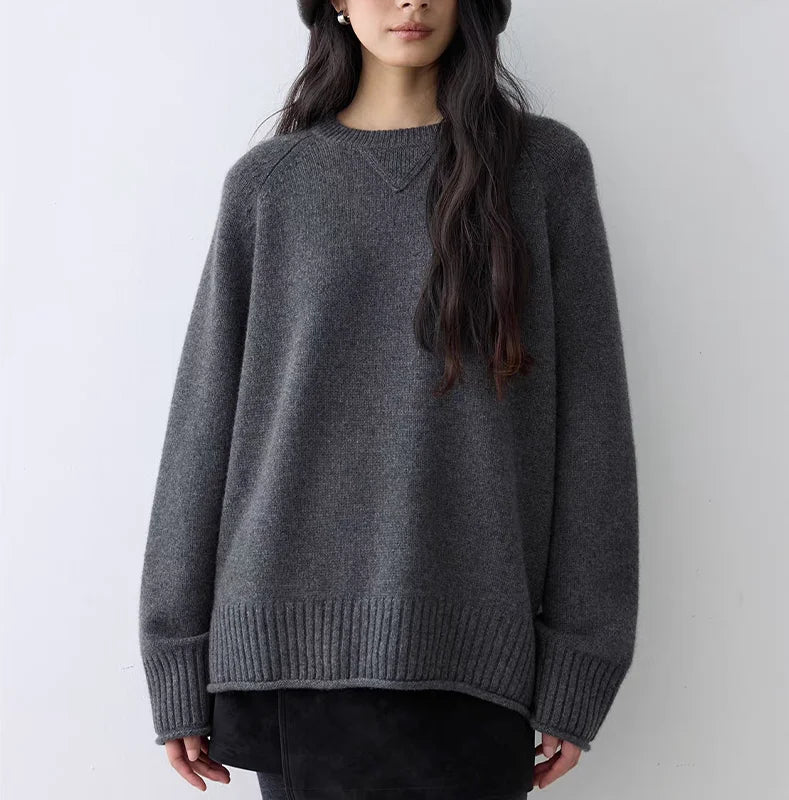 Women's Oversized Crew-Neck Long-Sleeve Knit Sweater