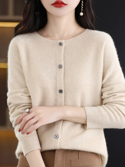 Women's crew-neck knitted cardigan with button placket, long-sleeve