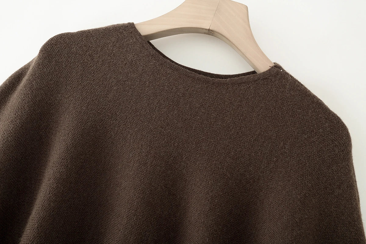 Women's poncho sweater, elegant crew-neck knitted poncho in black or brown