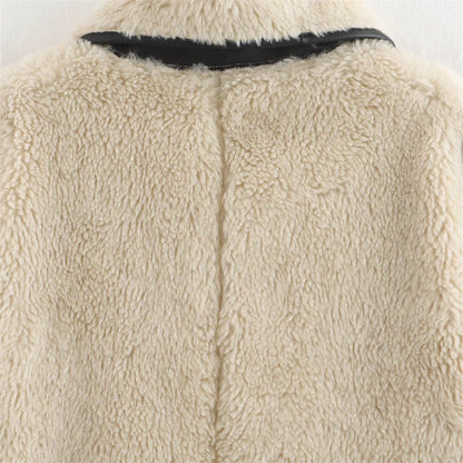 Damen Winter Oversize Kurzjacke im modernen Teddy-Stil – Trendige Freizeitjacke für kalte Tage