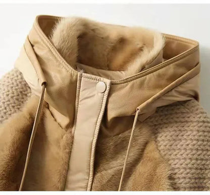 Quilted women's winter jacket with hood, faux fur, knit details