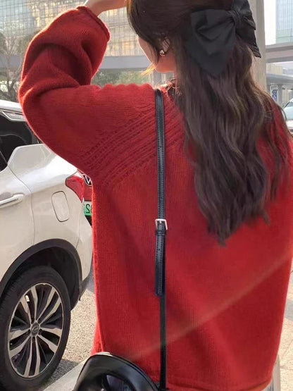 Women's Oversized Crew-Neck Sweater with Wide Sleeves