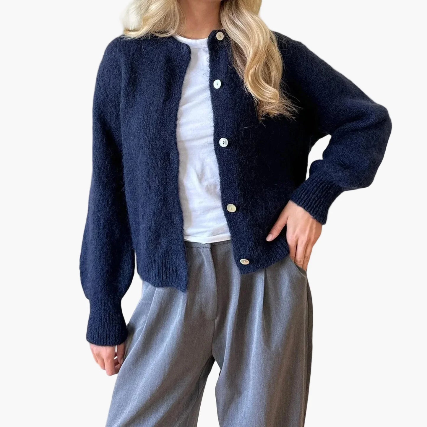 Women's knitted jacket in classic style – Comfortable casual cardigan for everyday use
