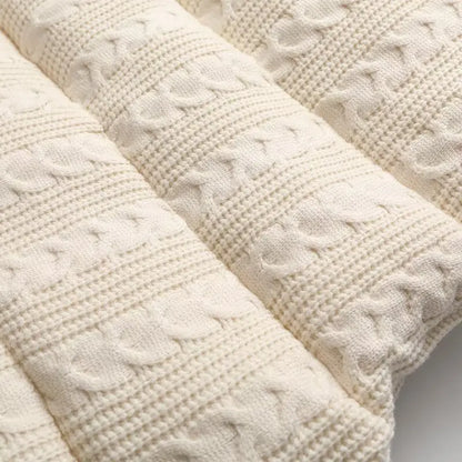 Quilted Knitted Vest for Women with Stand-Up Collar and Zipper