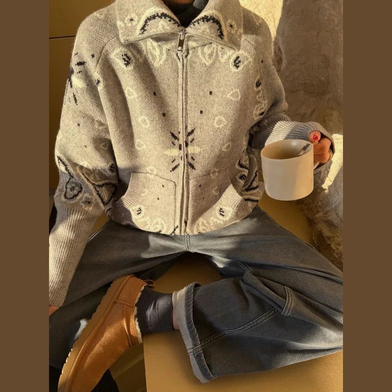 Women's knitted cardigan with a zipper, high collar, and bandana pattern