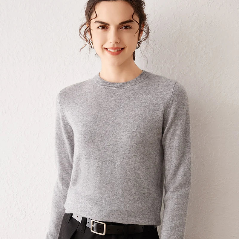 Women's crew-neck long-sleeve basic knitted sweater, cozy pullover