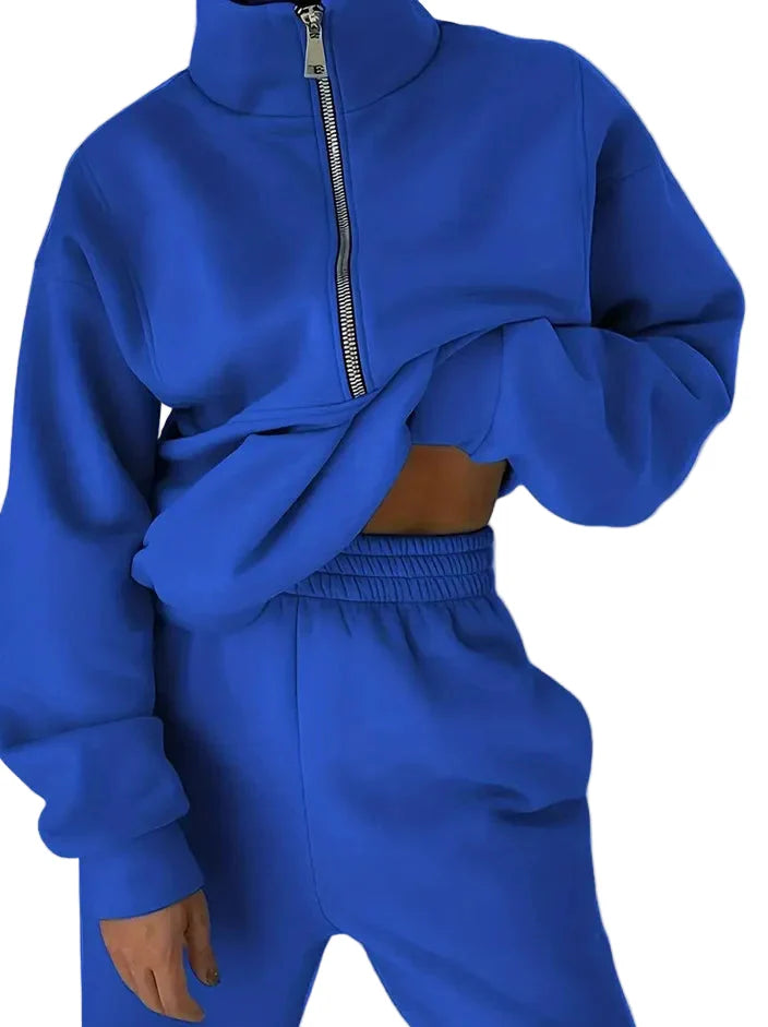 Women's tracksuit set with stand-up collar and zipper – fashionable casual suit for sports & everyday use