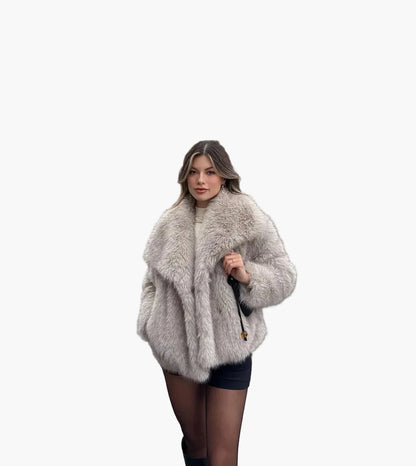 Women's Luxury Short Fur Jacket – Elegant Street Style for Winter