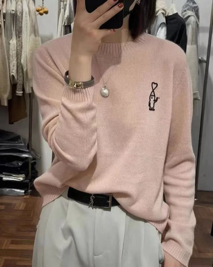 Women's crew-neck long-sleeve fine-knit sweater with embroidered motif