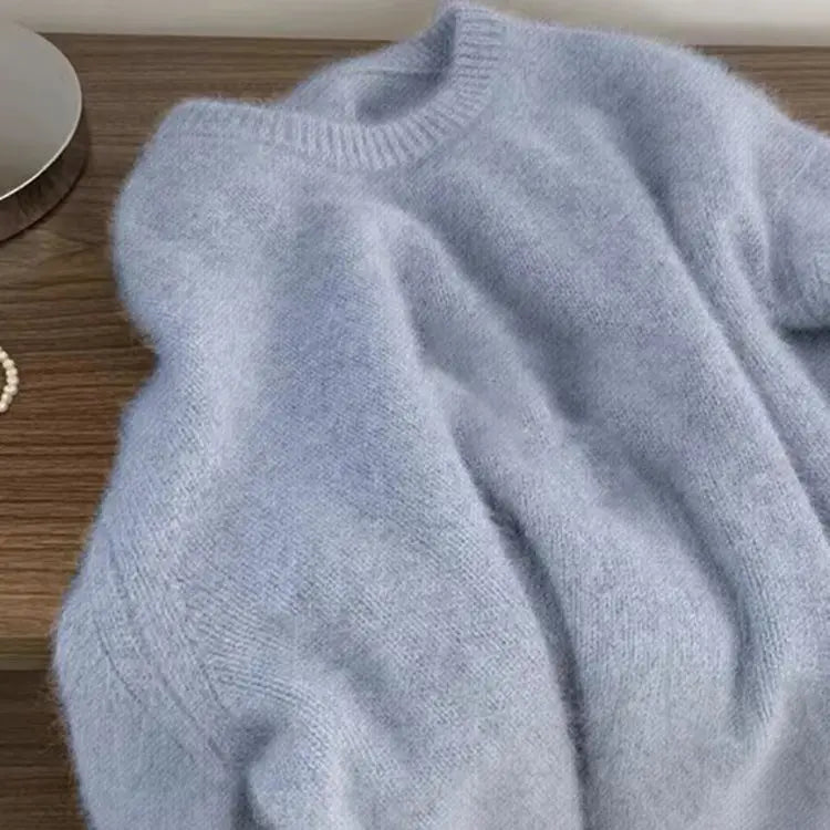 Women's Cozy Crew-Neck Long-Sleeve Soft-Knit Sweater
