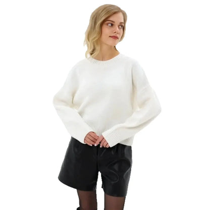 Women's oversized crew-neck long-sleeve knit sweater