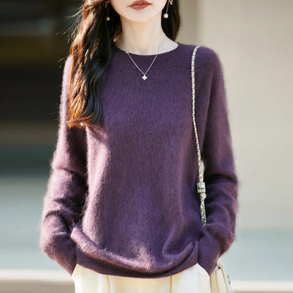 Women's soft fine-knit crew-neck long-sleeve sweater